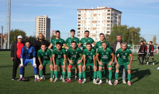 ARGINCIKSPOR GERİDEN GELEREK KAZANDI