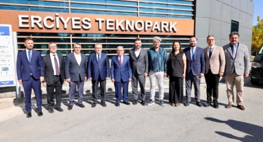 BÜYÜKKILIÇ, ERCİYES TEKNOPARK'I ZİYARET ETTİ