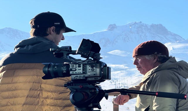 ERCİYES, WARREN MİLLER EFSANESİYLE AMERİKAN SAHNESİNDE