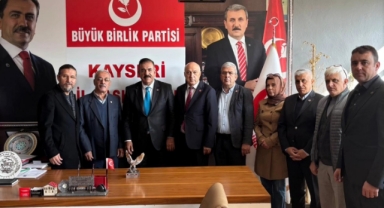  KARADEMİR'DEN BAŞKAN KELEK'E ZİYARET