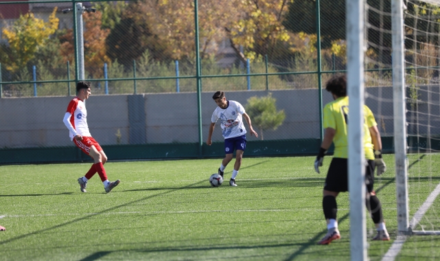 KAYSERİ 1. AMATÖR KÜME'DE BÜYÜK HEYECAN YAŞANIYOR