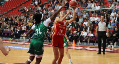 MELİKGAZİ KAYSERİ BASKETBOL BU KEZ KAZANDI