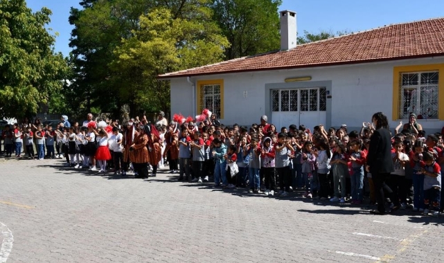 ÖĞRENCİLER TATİLE GİRDİ