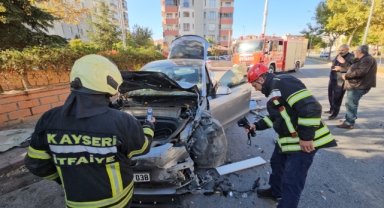 OTOMOBİLİNİ HIZINI DENERKEN PERTE ÇIKARDI