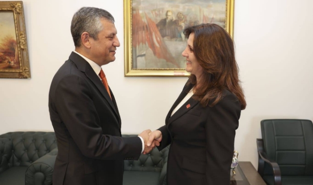 ÖZER'DEN ÖZEL'E ZİYARET