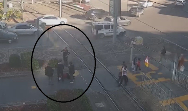 POLİS, RAHATSIZLANAN KADININ YANINDAN BİRAN OLSUN BİLE AYRILMADI