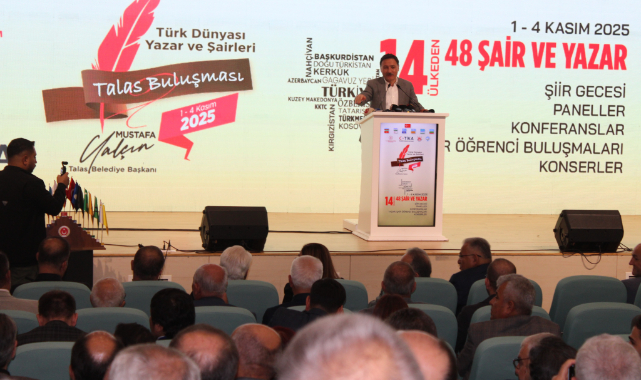 TÜRK DÜNYASI YAZARLARI KAYSERİ'DE BULUŞTU