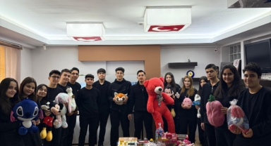 BAZEN BİR OYUNCAK, BİR ÇOCUĞUN YALNIZCA OYUNCAĞI DEĞİLDİR