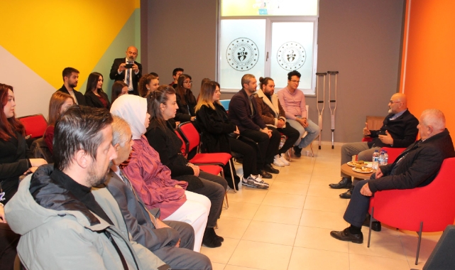 CINGI, NNYÜ GENÇ OFİSTE SÖYLEŞİYE KATILDI