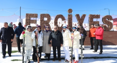 ERCİYES KAYAK MERKEZİ, BAŞARILARINI BİLİMSEL MAKALELERLE BELGELİYOR