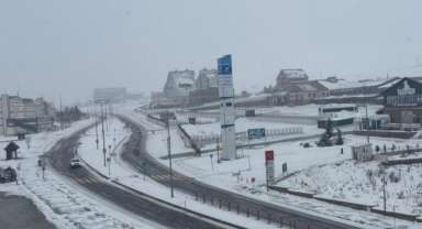 ERCİYES'TE KAR YAĞIŞI