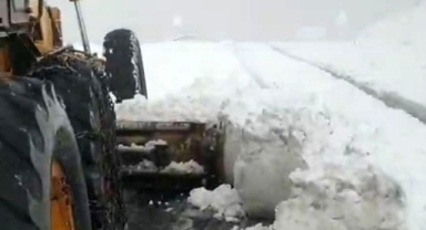 GEZBELİ GEÇİDİNDE KAPANAN YOL AÇILDI