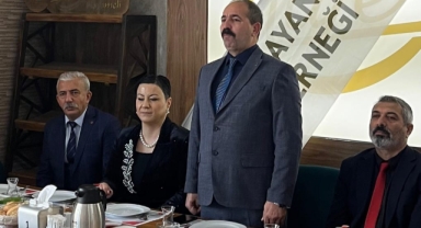 KAYSERİ'DE YAŞAYAN ADANALILAR KAHVALTIDA BULUŞTU