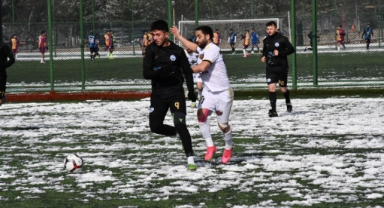 KAYSERİ ÜLKÜSPOR FARKLI KAZANDI