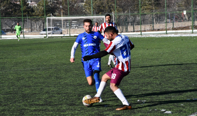 TOMARZA BELEDİYESPOR MUTLU DÖNDÜ