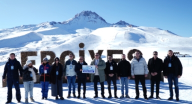 TÜRKİYE’DEKİ İLK TOPLANTI ERCİYES’TE