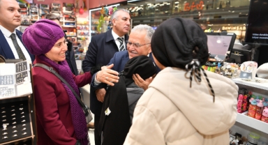 BÜYÜKKILIÇ, ESNAF VE VATANDAŞLARLA BULUŞTU