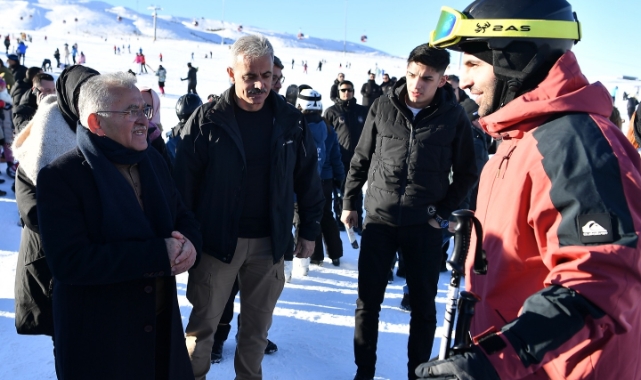 BÜYÜKKILIÇ'TAN '3 MİLYON ZİYARETÇİ' VURGUSU