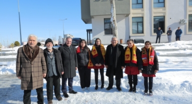 BÜYÜKKILIÇ'TAN HACILAR'DA GÖNÜLLERE DOKUNAN ZİYARET