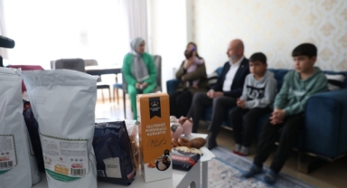 ÇOLAKBAYRAKDAR: MODEL OLUYORUZ