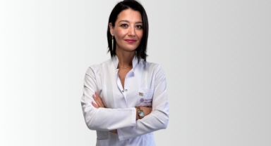 DİŞ BEYAZLATMA HEKİM KONTROLÜNDE YAPILMALI