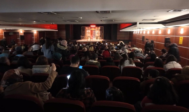 KAYMEK'TEN, EĞLENCE DOLU TİYATRO ETKİNLİĞİ