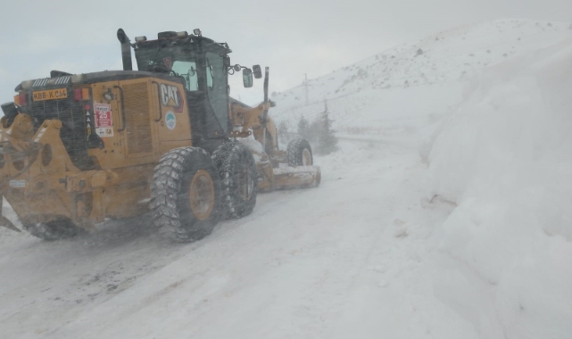 KAYSERİ'DE 14 MAHALLE YOLU ULAŞIMA KAPALI