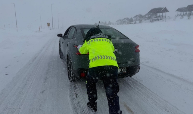 KAYSERİ'DE ULAŞIMA KAR ENGELİ