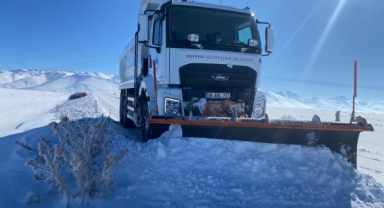 KIRSALDA KAPALI YOL KALMADI