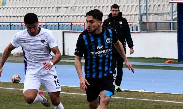 MAVİ SİYAHLILAR, DEPLASMANDA YENİLDİ