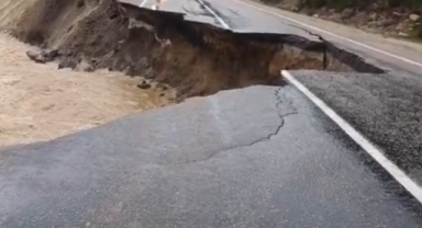 KOZAN-KAYSERİ KARAYOLU ULAŞIMA KAPANDI
