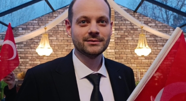 ALMAN DAMADIN TÜRK BAYRAĞI HASSASİYETİ