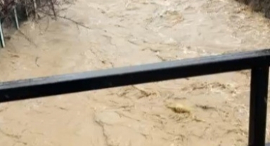 DEVELİ'DE AŞIRI YAĞIŞ SELE NEDEN OLDU