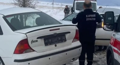 DEVELİ'DE TRAFİK KAZASI