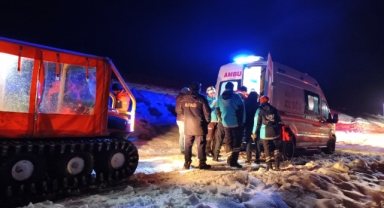 DONMA TEHLİKESİ GEÇİREN 3 İŞÇİYİ EKİPLER KURTARDI