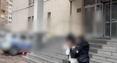 İŞ İNSANINA ŞANTAJ YAPAN 3 ŞAHIS YAKALANDI