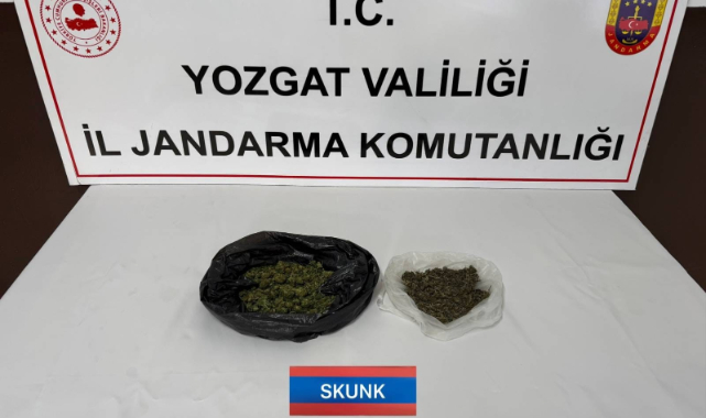 JANDARMA EKİPLERİ UYUŞTURUCUYLA MÜCADELEYİ SÜRDÜRÜYOR
