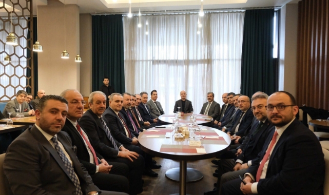 KARAMUSTAFA AÜB TOPLANTISI'NA KATILDI