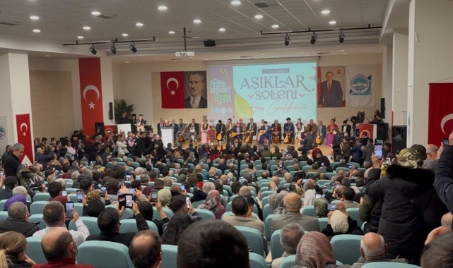 KAYSERİ'DE OZANLAR KULAKLARIN PASINI SİLDİ