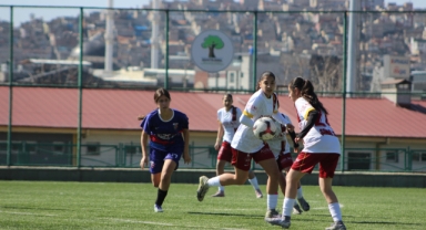 KAYSERİ KADIN FK FARKLI KAZANDI