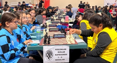 KAYSERİ OKUL SPORLARI SATRANÇ İL BİRİNCİLİĞİ BAŞLADI