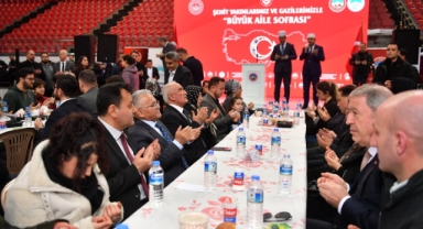 KAYSERİ PROTOKOLÜ, İLK İFTARI ŞEHİT AİLELERİYLE AÇTI