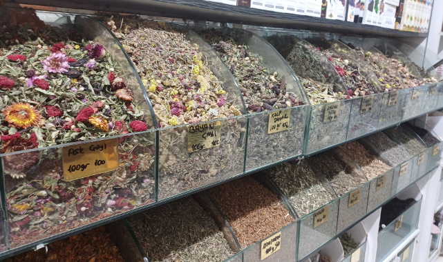 RAMAZAN'DA HAZIMSIZLIĞA DEMİRHİNDİ ŞERBETİ