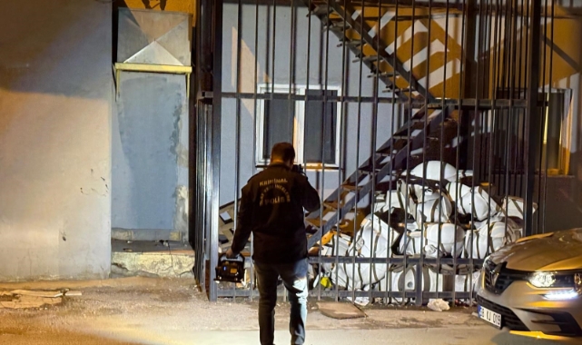 TABANCAYLA UĞRAŞIRKEN KENDİNİ VURDU