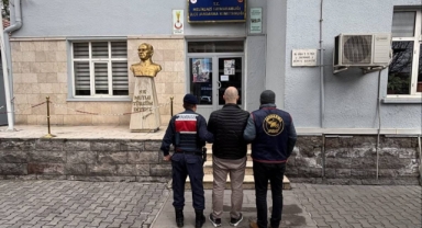 UYUŞTURUCU TACİRİ YAKALANDI