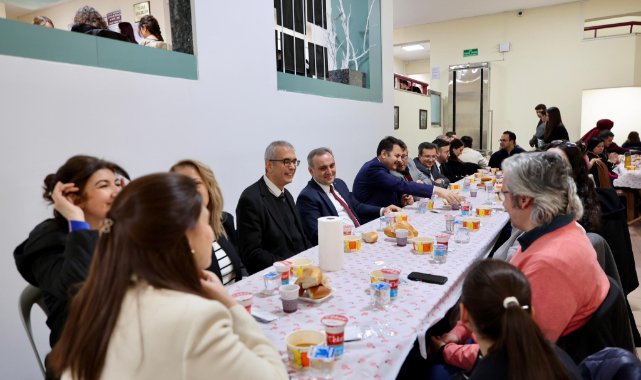 ALTUN, ÖĞRENCİLER İLE İFTAR YAPTI