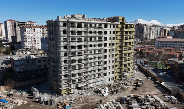 AYDINLIKEVLER'DE KENTSEL DÖNÜŞÜM YÜKSELİYOR