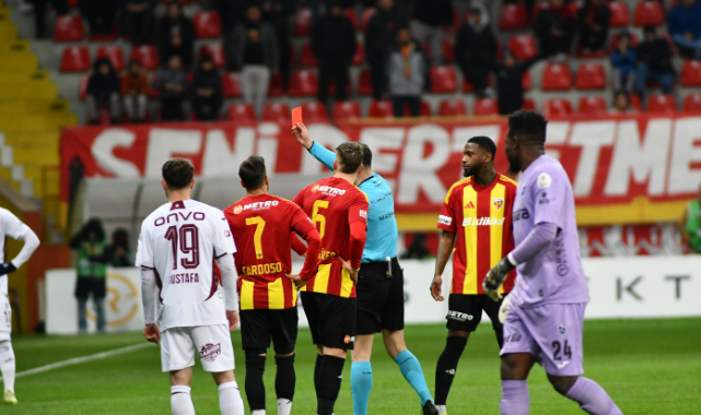 DORUKHAN TOKÖZ'E 2 MAÇ CEZA