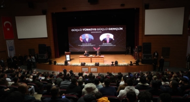 'GÜÇLÜ TÜRKİYE, GÜÇLÜ GENÇLİK' KONFERANSI