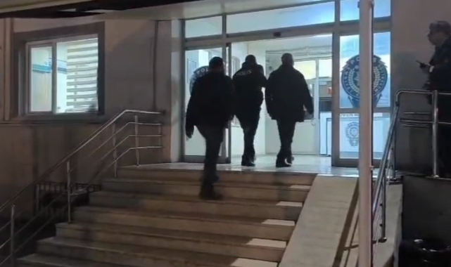 HAPİS CEZASIYLA ARANAN 3 HÜKÜMLÜ YAKALANDI